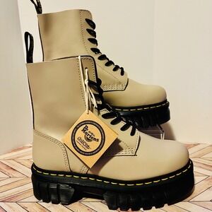 Dr Martens Audrick Nappa Lux Platform Ankle Beige Leather Women 7 Boots Lug Sole